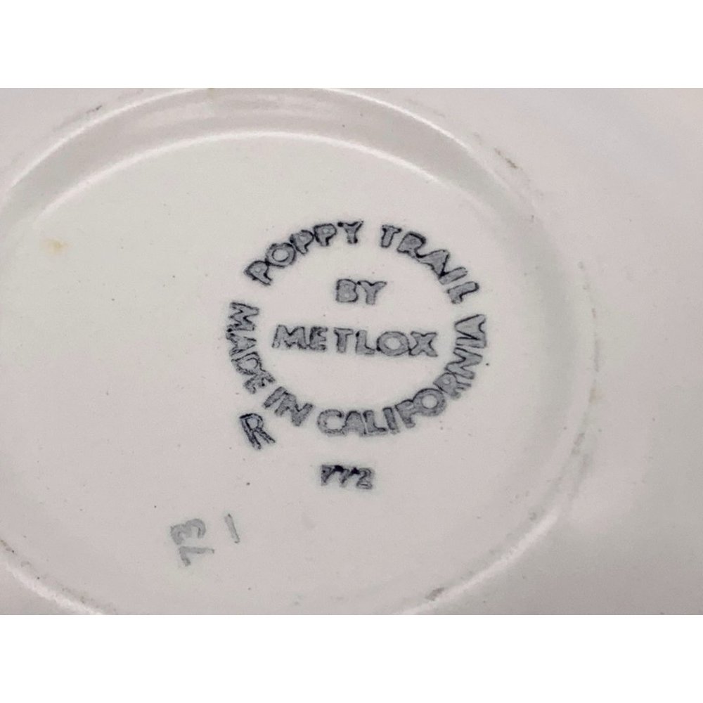 Vintage Metlox Poppytrail Sculptured Daisy - Coffee Cup and Saucer - Picture 5 of 8